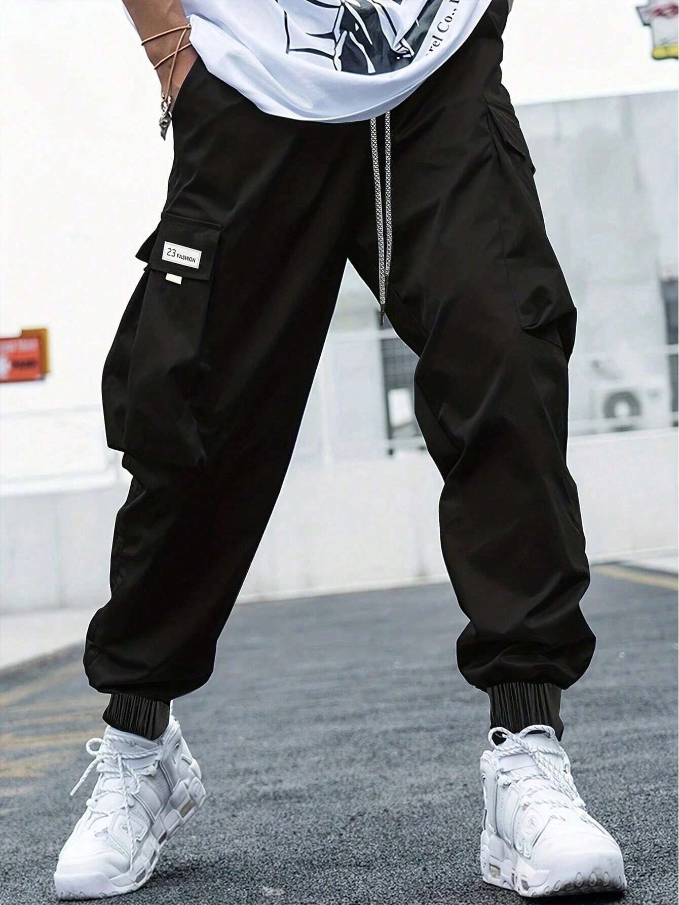 MENS OVERSIZED CARGO PANTS. Baggy cargo joggers