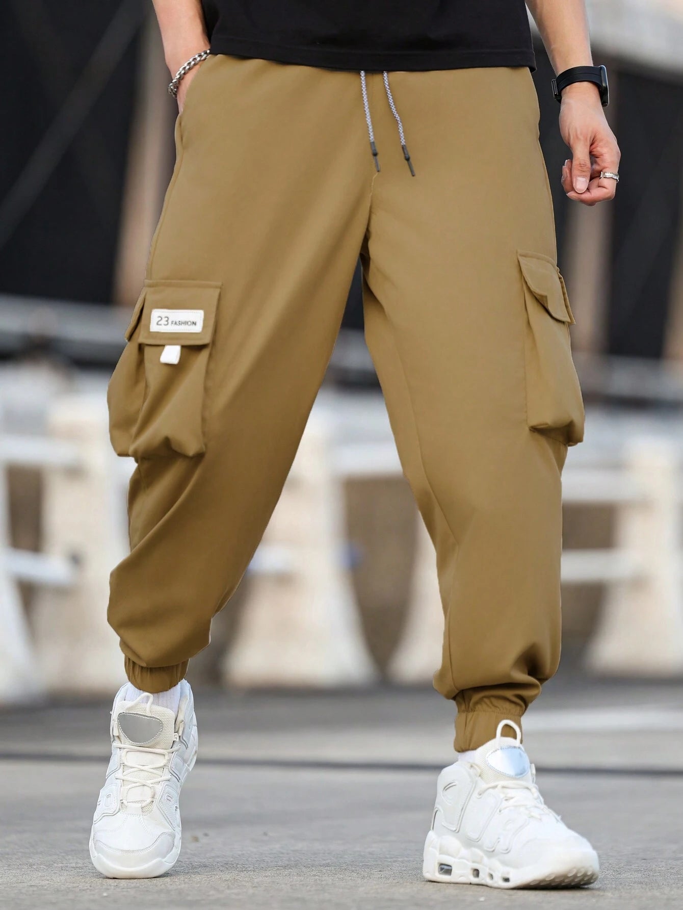 MENS OVERSIZED CARGO PANTS. Baggy cargo joggers