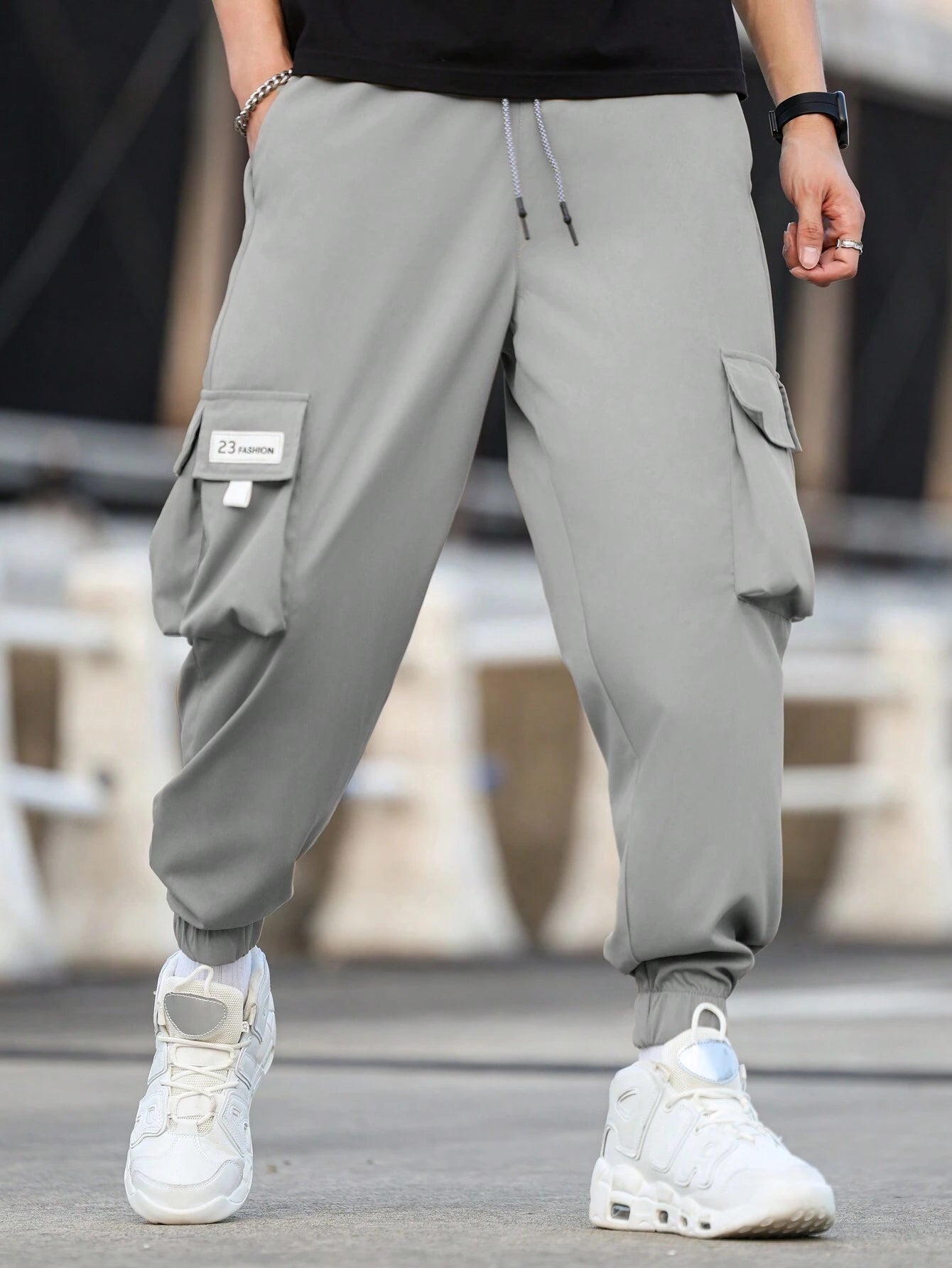 MENS OVERSIZED CARGO PANTS. Baggy cargo joggers