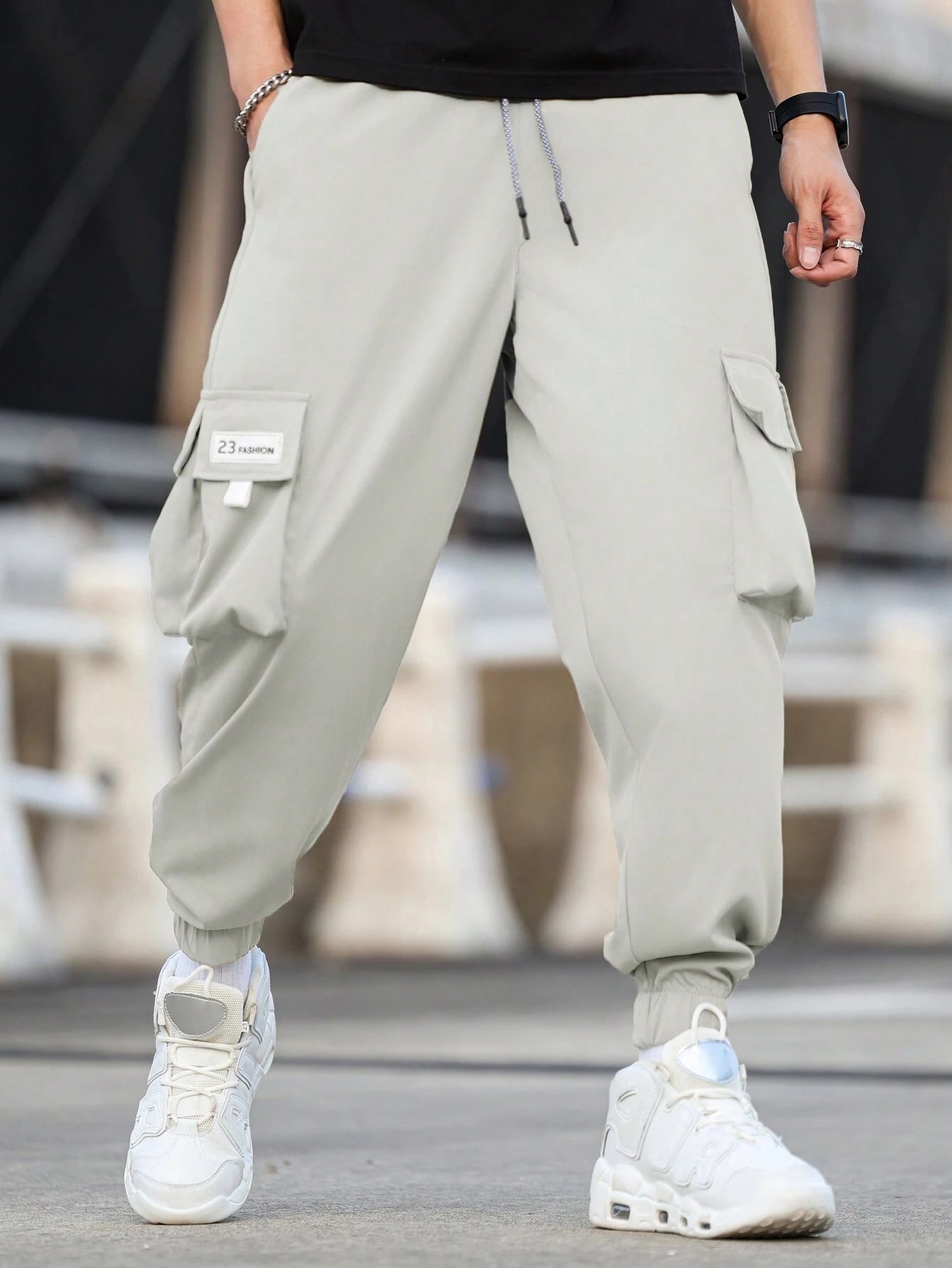 MENS OVERSIZED CARGO PANTS. Baggy cargo joggers