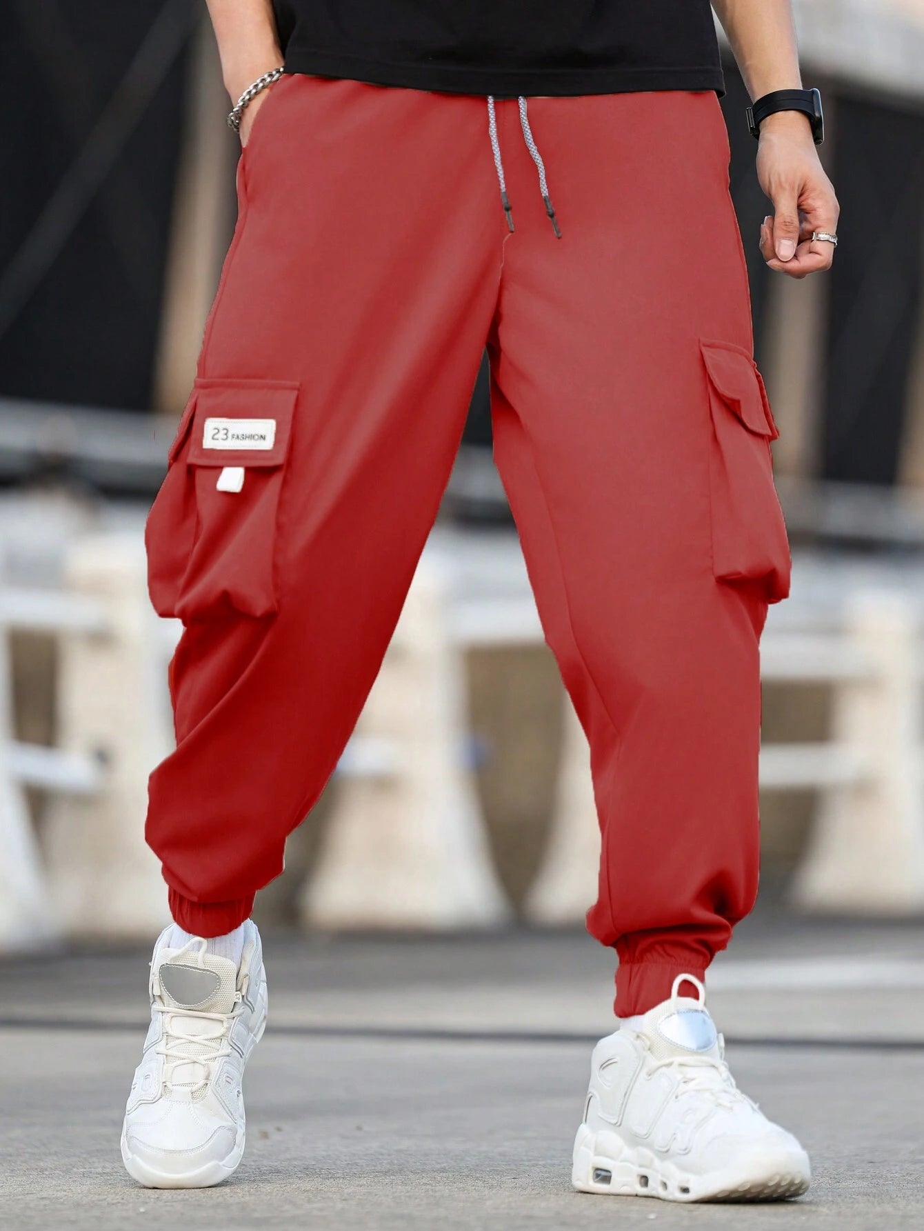 MENS OVERSIZED CARGO PANTS. Baggy cargo joggers