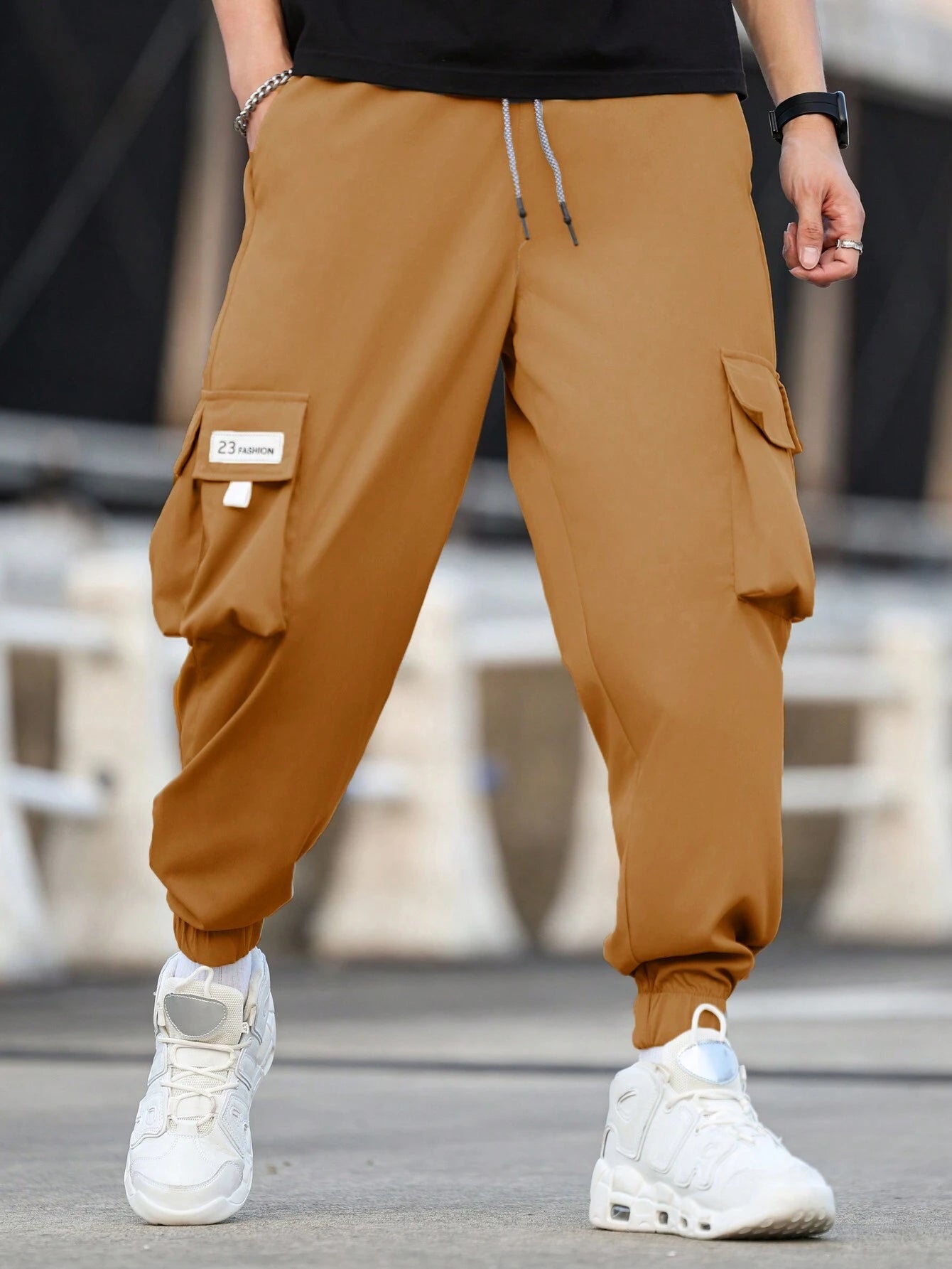 MENS OVERSIZED CARGO PANTS. Baggy cargo joggers